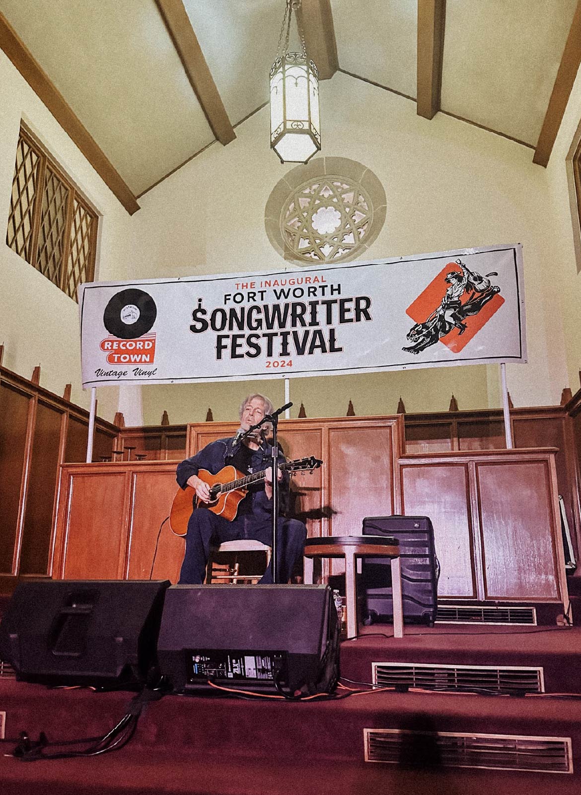 willis alan ramsey sings at the fort worth songerwriter festival